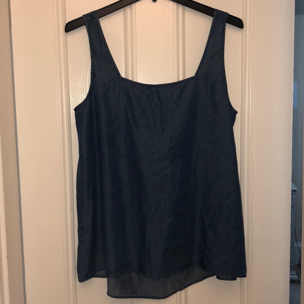Loft outlet Tank top.